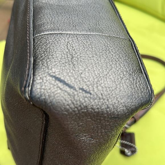 Elegant Coach Metallic Tote Bag with brown leather handles. Pre-loved. - Picture 8 of 9